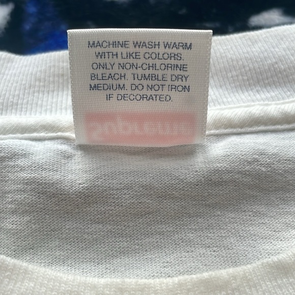 VINTAGE Y2K Supreme T-Shirt from 1999 - Picture 5 of 7